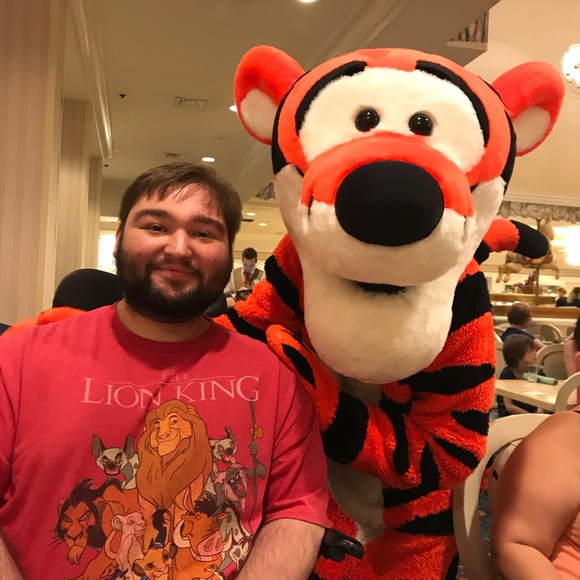 Meet your Posher, Andrea - Picture 4 of 8